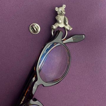 Pin's porte lunettes Ours en métal argenté ou doré, argent [4]