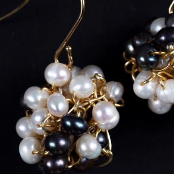 Boucles d'Oreilles Rondes en perles baroques, noir [2]
