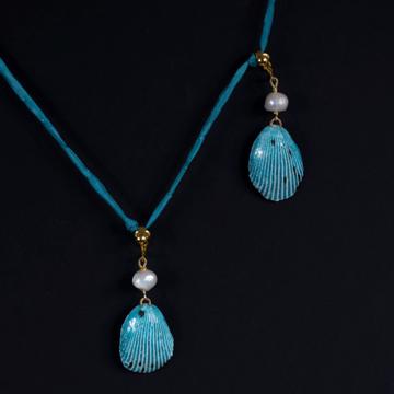 Boucles d'Oreilles Coquillage en perle et faïence, turquoise, oreille non percée [2]