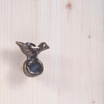 Bouton de porte Grand Oiseau en métal patiné, bronze, gauche [1]