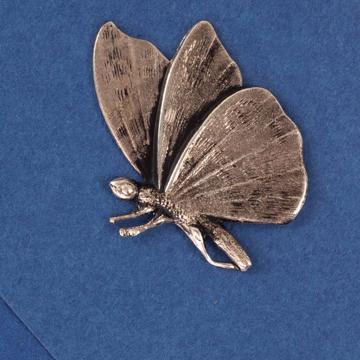 Pin's Papillon en cuivre argenté ou doré, argent, droite [2]