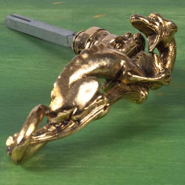Poignée de porte Griffon en métal patiné, or, main gauche [3]