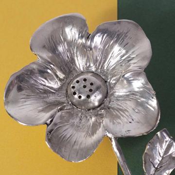 Salière fleur en métal argenté ou doré, argent [2]