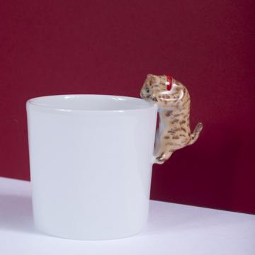 Tasse Chat en porcelaine de Limoges, miel, moka [1]