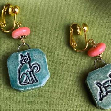 Cat & Dog Earrings in earthenware, sea green, unpierced ear [7]