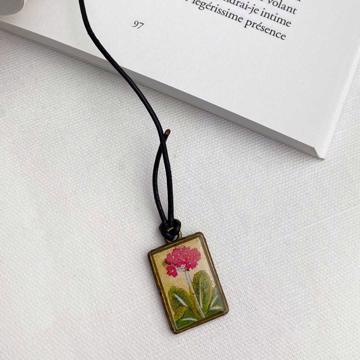 Book Mark in resin and leather, multicolor, flower [2]