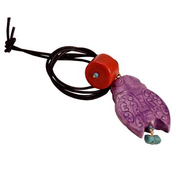 Cicada Pendent in earthenware and leather, violet