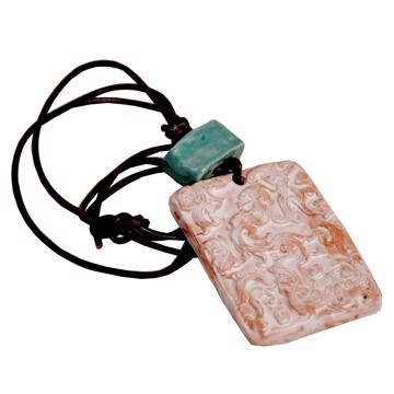 Macao Pendent in earthenware and leather, snow white
