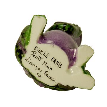 Frog pique holder in porcelain, grass green, standard pick [7]