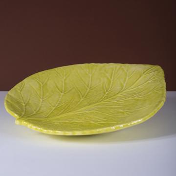 Hydrangea table plate in earthenware, apple green [1]