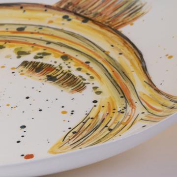 Assiette Poisson en faïence tournée, jaune orange [2]
