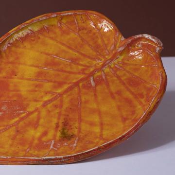 Viburnum Dessert Plate in stamped earthenware, orange [2]