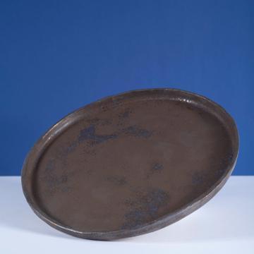 Black Gold tableware in stamped sandstone, bronze, 26 cm [1]