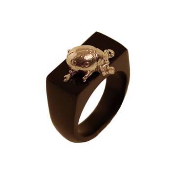 Ladybug ring in horn, black, size 52