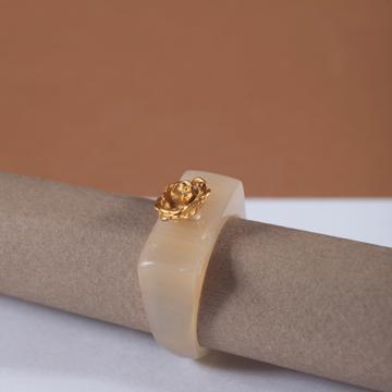 Rose ring in horn, honey, size 58 [1]