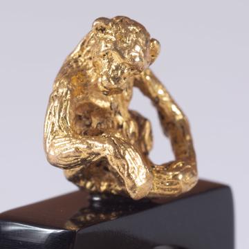 Monkey ring in horn, gold, size 67 [2]
