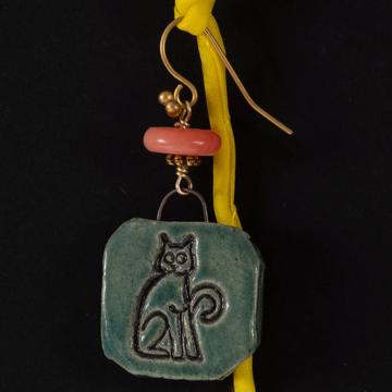 Cat & Dog Earrings in earthenware, sea green, pierced ear [3]
