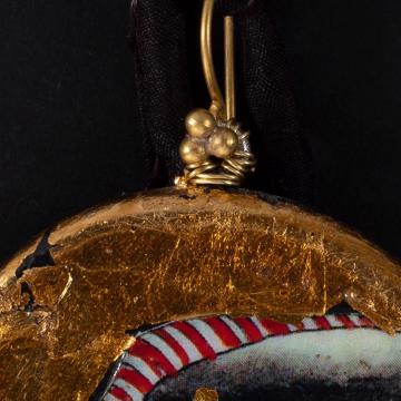 Medal Earrings, Shell Design, multicolor, pierced ear [4]