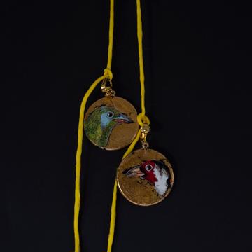 Boucles d'Oreilles Médaillon, modèle Oiseaux, multicolore, oreille non percée [2]