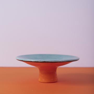 Spinning candlesticks in earthenware