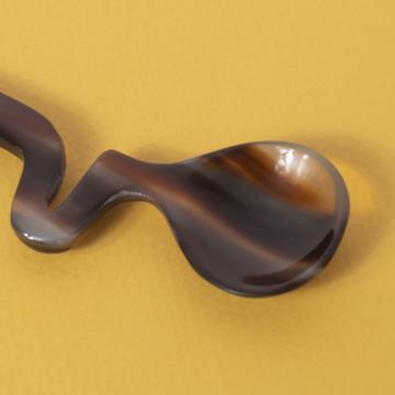 Honey Spoon in Horn, gold, frog [4]
