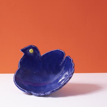 Dove dish in stamped earthenware, dark blue, left [1]