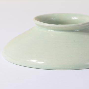 Round Eggcup in earthenware, mint green [2]