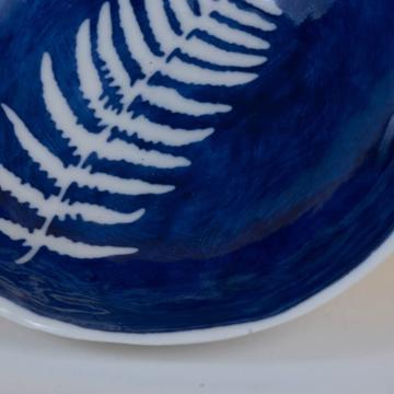 Stencil cup in stamped porcelain , dark blue, fern [2]