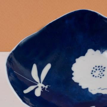 Stencil cup in stamped porcelain , dark blue, flower [4]