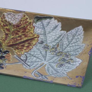 Wine dish in decoupage under glass, gold [2]