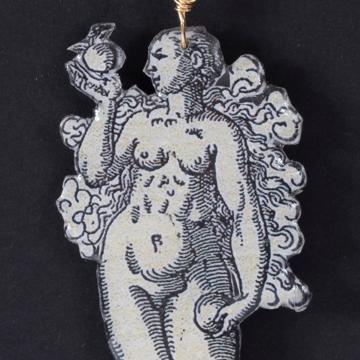 Adam and Eve necklace in decoupage and pearls, white [4]