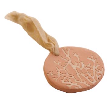 Coral Fragrance Medal in earthenware, light pink, bergamot