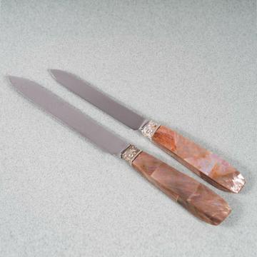 Pacific knife in mother of pearl inlaid, light pink, table [1]