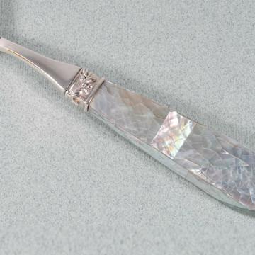 Pacific spoon in mother of pearl inlaid, sea green, table [2]