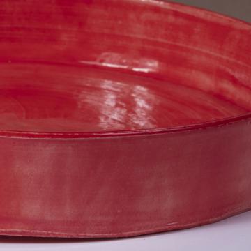 Crato dishes in turned Earthenware, red , 32 cm diam. [4]