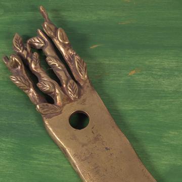 Disks and finger plates, bronze, simple branch [2]