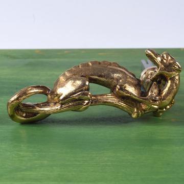 Dragon Handle in casted metal, gold, left hand [4]