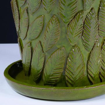 Leaf flower pot in shaped earthenware, grass green [2]