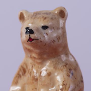 Bear Pique Holder in porcelain, beige, standard picks [4]