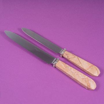 Couteau Quartet en pierre de corail, rose clair, table  [1]