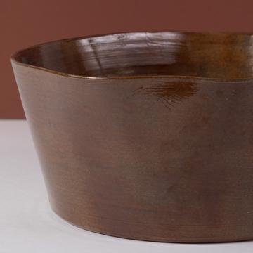 Crato salad bowl in turned earthenware, brown, 28 cm diam. [2]