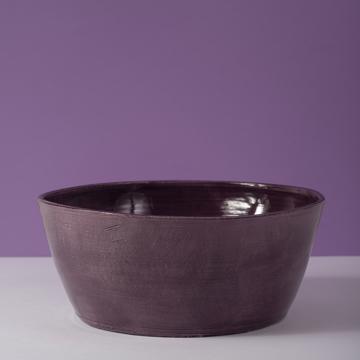 Crato salad bowl in turned earthenware, purple, 28 cm diam. [1]