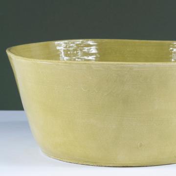 Crato salad bowl in turned earthenware, peridot green, 28 cm diam. [2]