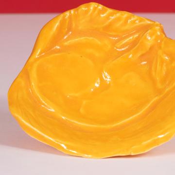 Squirell Cup in earthenware, yellow orange [4]