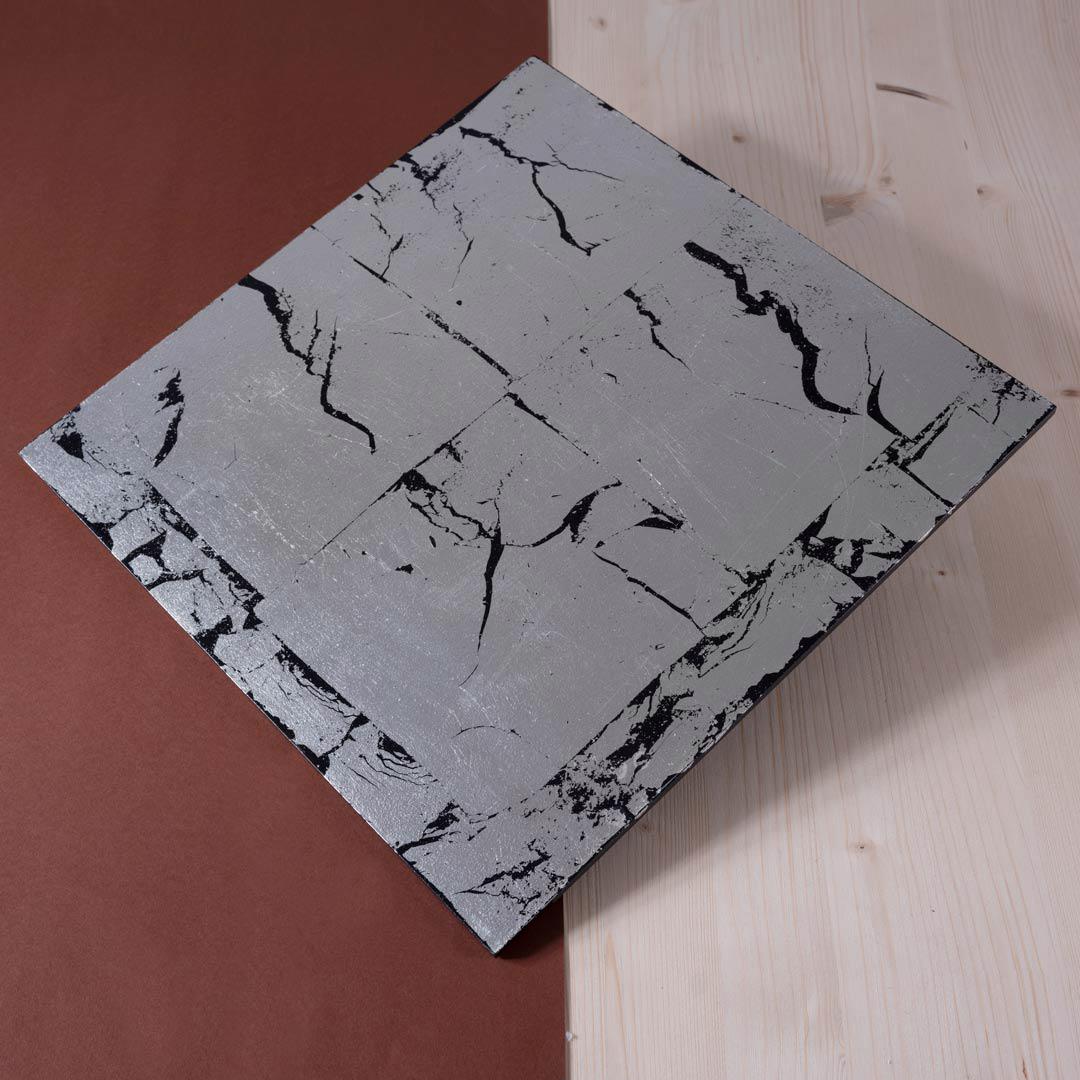 Silver leaf placemat in wood, black, 33 x 33 cm