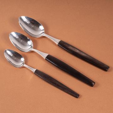 Tokyo spoon in horn and silver plated, black, dessert [1]