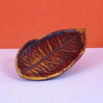 Petite feuille citronnier en faïence, miel
