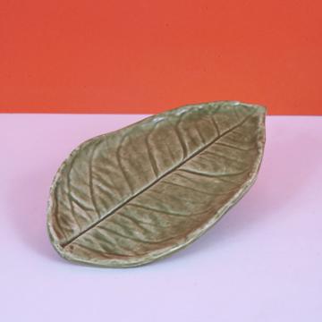 Petite feuille citronnier en faïence, vert mousse
