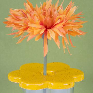 Mini Flower pic in earthenware , yellow [3]
