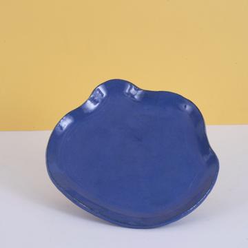 Cloud service in stamped stoneware, dark blue, brunch